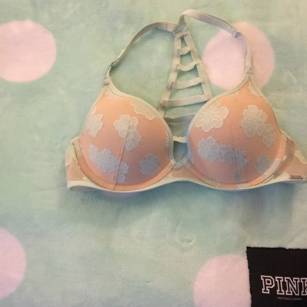 VS PINK bra
